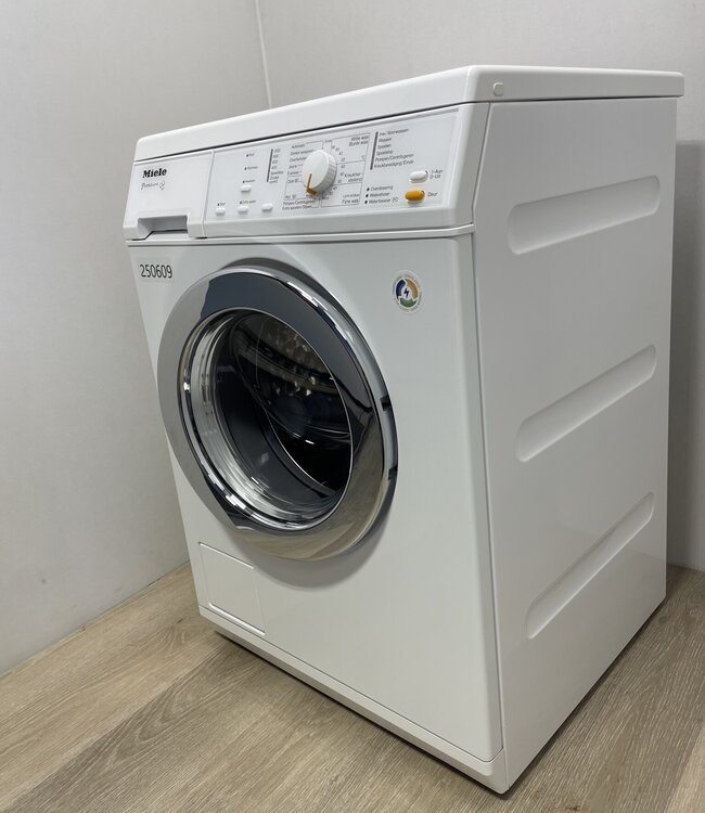 Miele Primavera Wasmachine (W3121) 5 kg