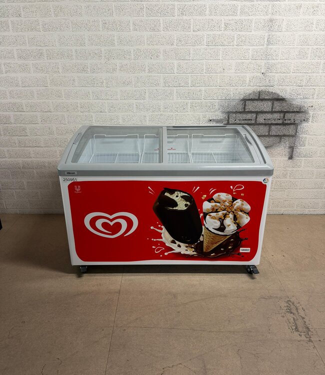 Hiron SD-351 – ijs-toonbank