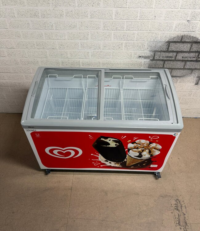 Hiron SD-351 – ijs-toonbank