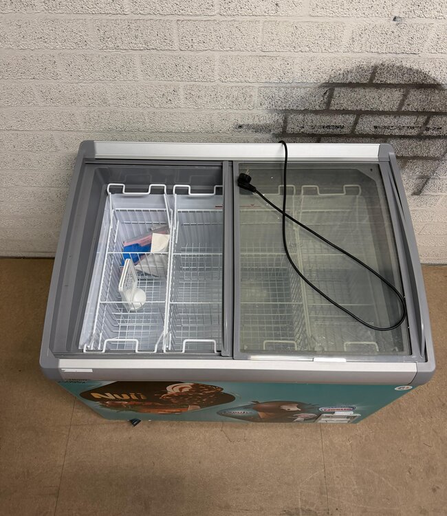 Hiron SD-300AE-P Display-vriezer met glazen deksel