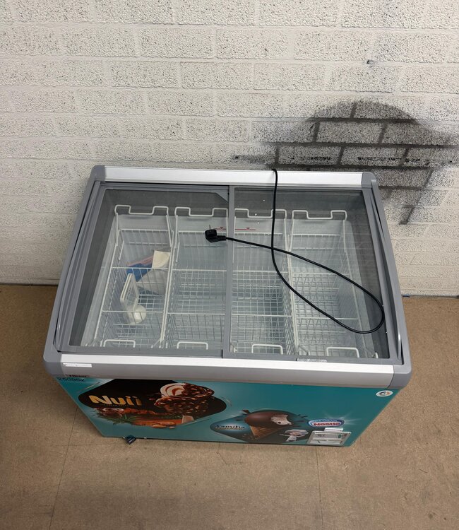 Hiron SD-300AE-P Display-vriezer met glazen deksel