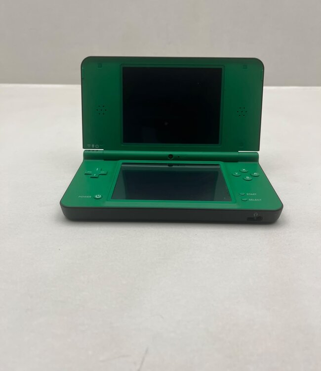 Nintendo DSi XL Groen