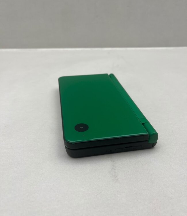 Nintendo DSi XL Groen
