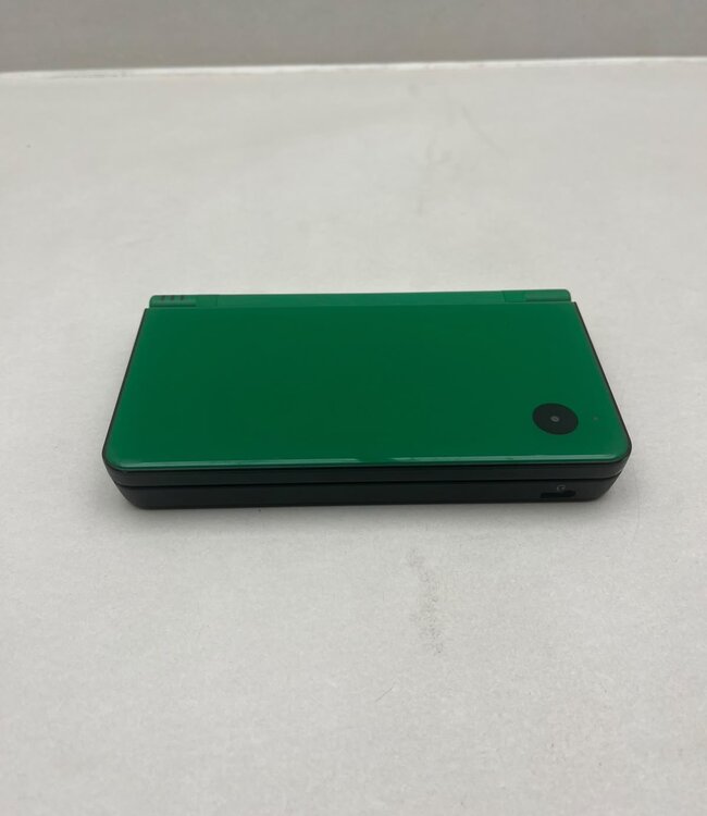 Nintendo DSi XL Groen