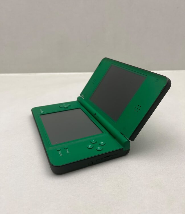 Nintendo DSi XL Groen