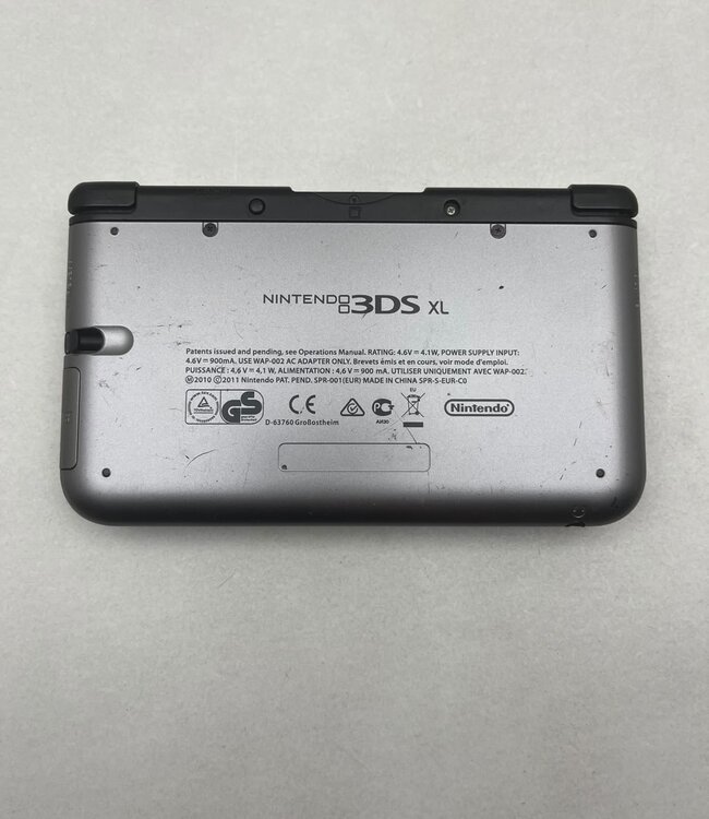 Nintendo 3DS XL Zilver