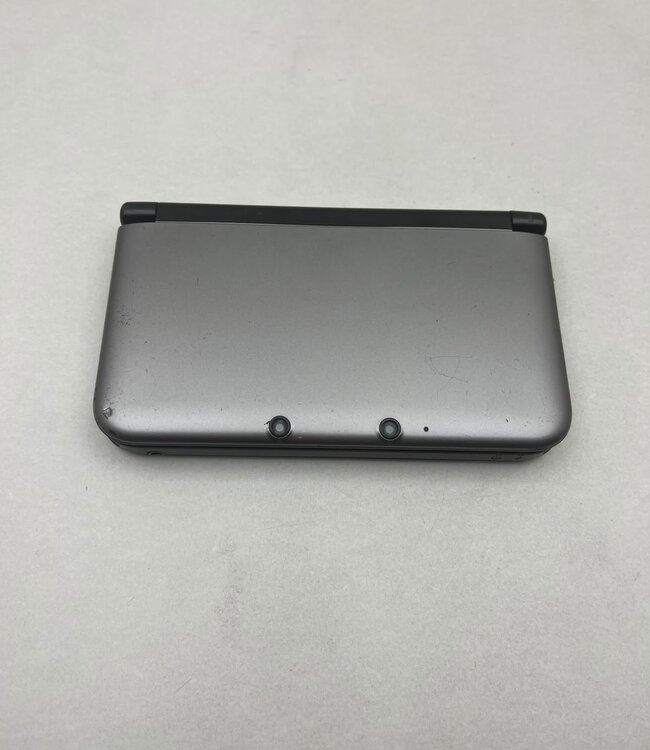 Nintendo 3DS XL Zilver