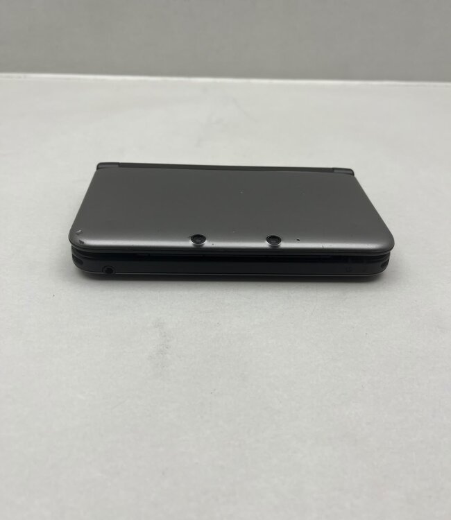 Nintendo 3DS XL Zilver