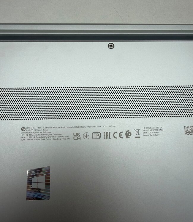 HP Elitebook 835 G8