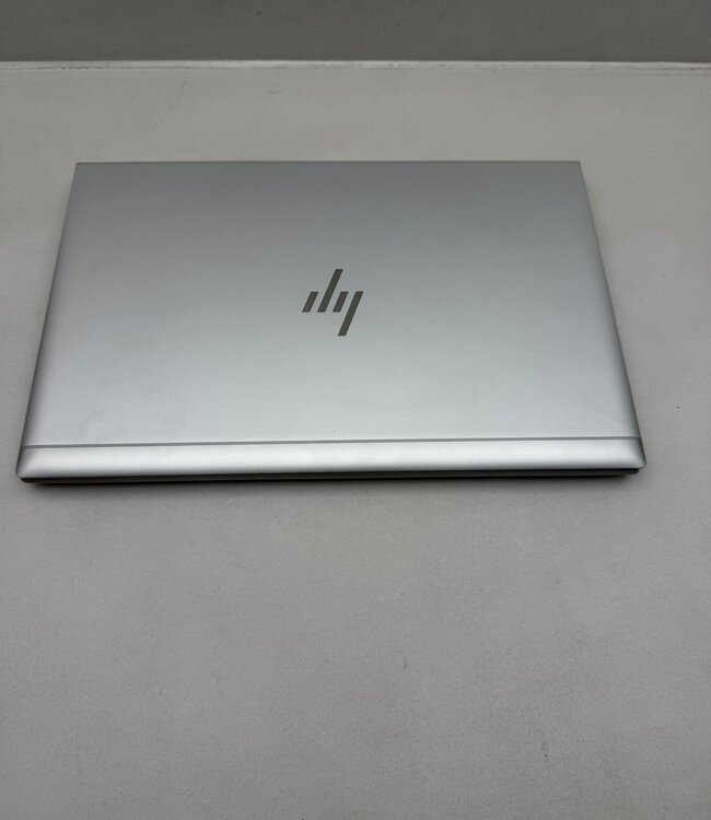 HP Elitebook 835 G8