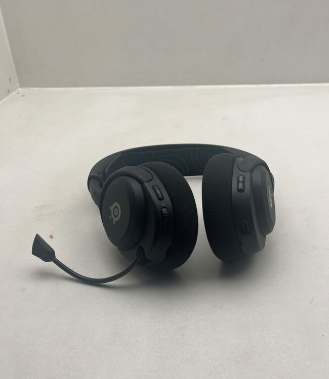 SteelSeries Arctis Nova 5 Wireless Headset