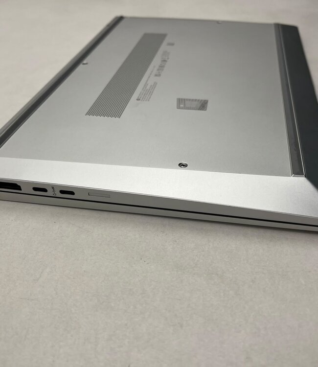 HP Elitebook 845 G8