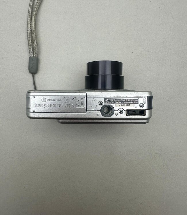Sony Cyber-Shot DSC-W120 Digitale Camera  Zilver