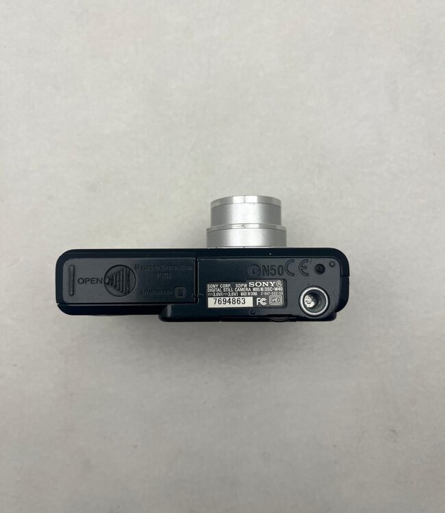 Sony Cyber-Shot DSC-W40 Digitale Camera Zwart