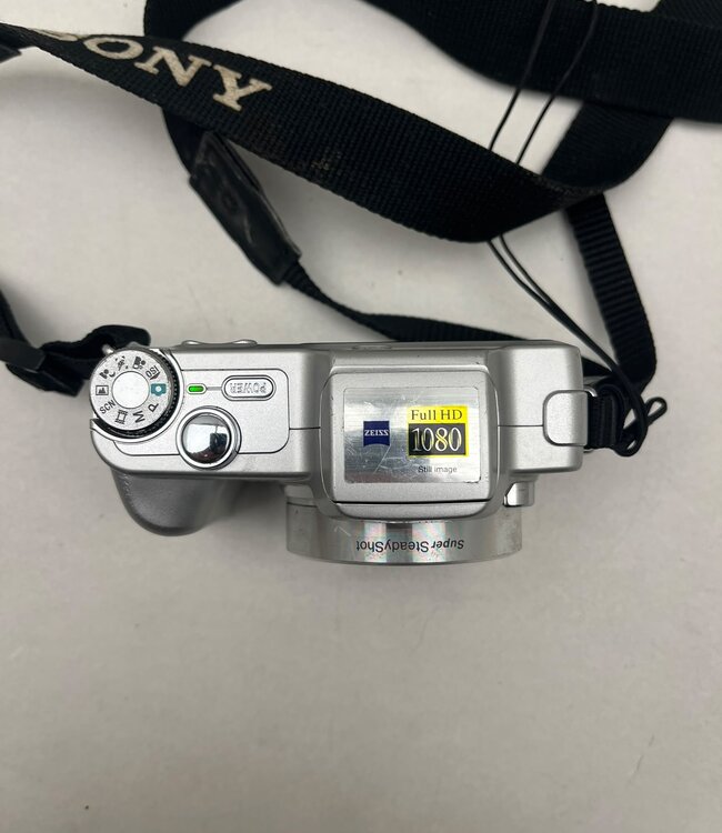 Sony Cyber-Shot DSC-H3 Digitale Camera  Zilver