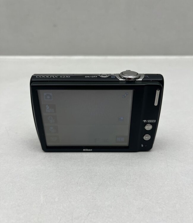 Nikon Coolpix S230 Digitale Camera Zwart