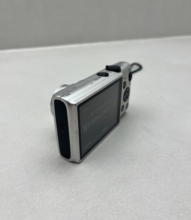 Canon IXUS 132 Digitale Camera  Zilver