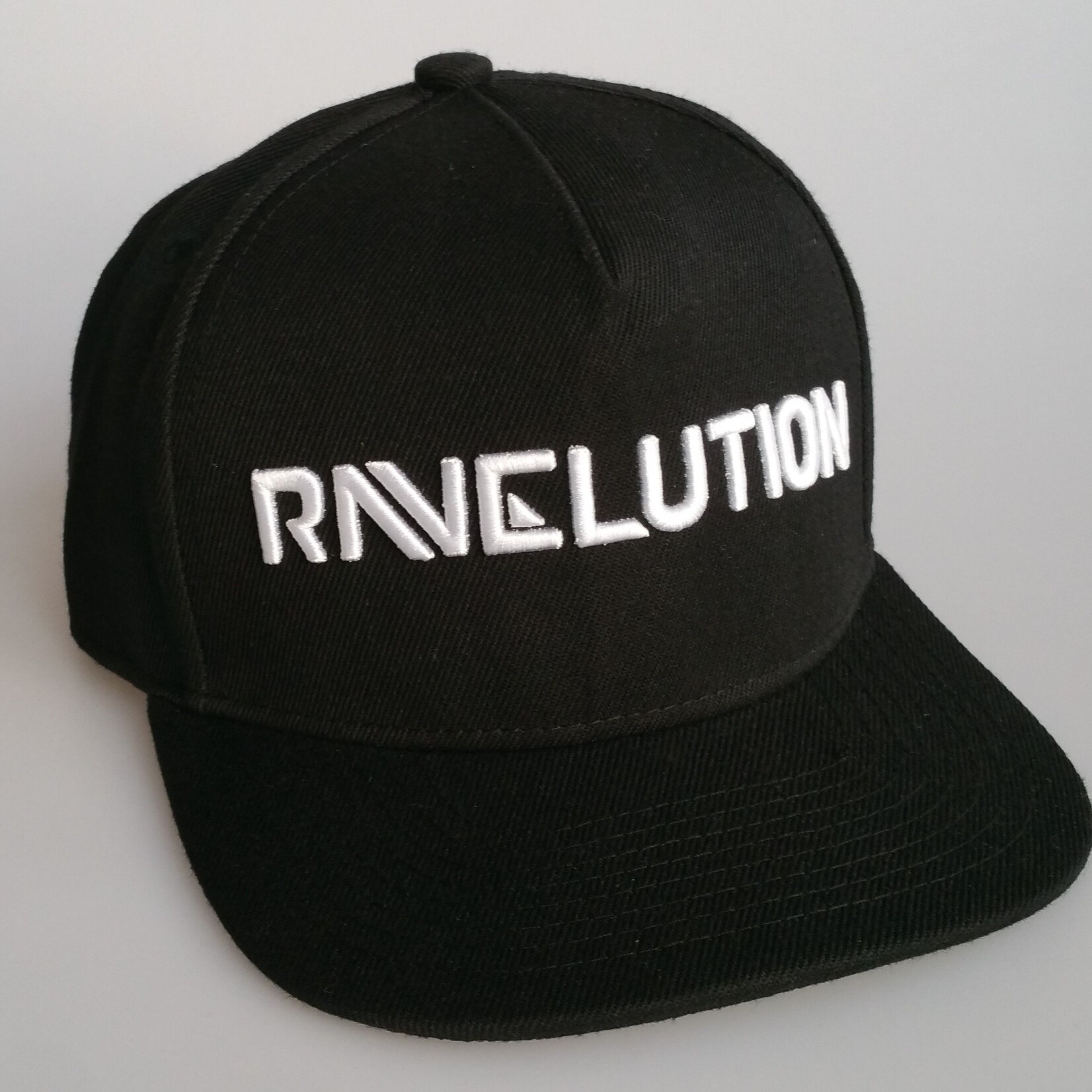 Snapback Ravelution