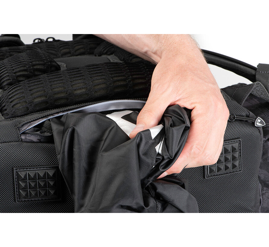 Voyager Camo Rucksack