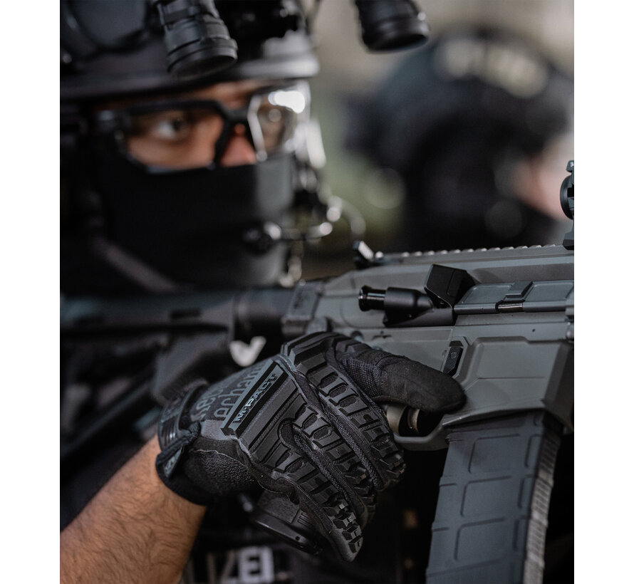 M-Pact Covert - Black