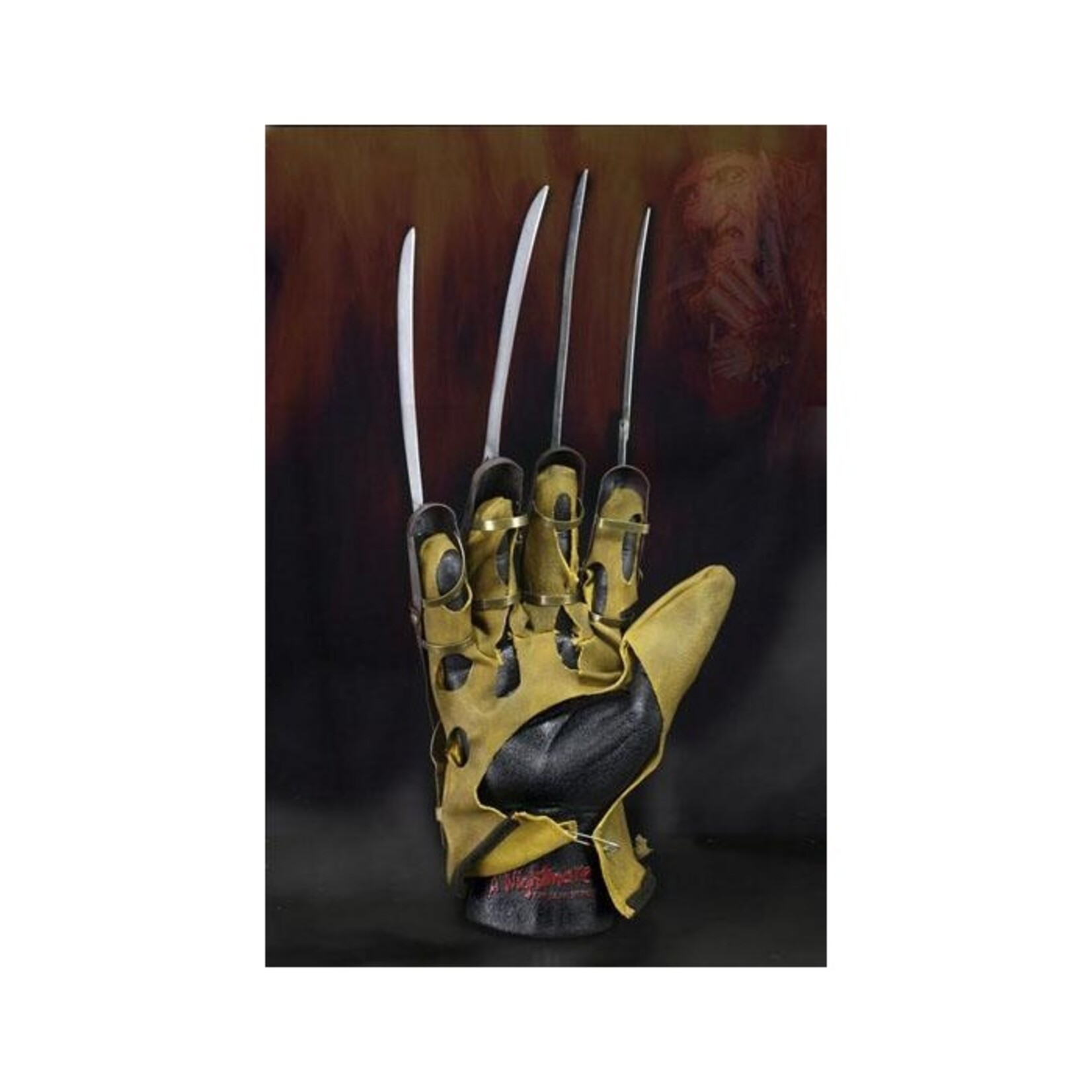 NECA Nightmare On Elm Street Replica 1/1 Freddy's Glove