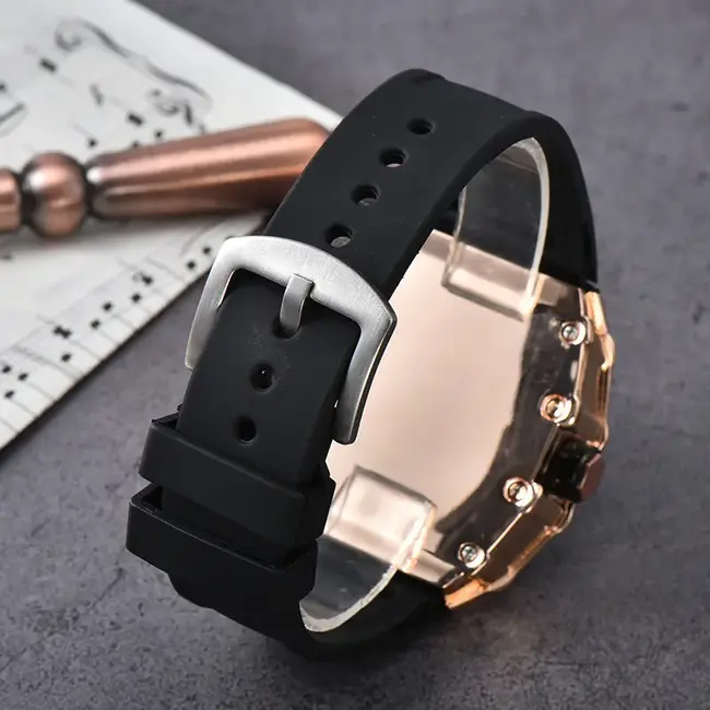 Mpariz Skeleton Elite - herenhorloge met rubber band en sportief design