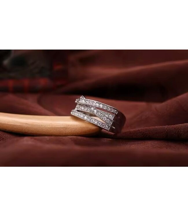 Mpariz luxe Dames Ring - 925 Sterling Met Zirkonia