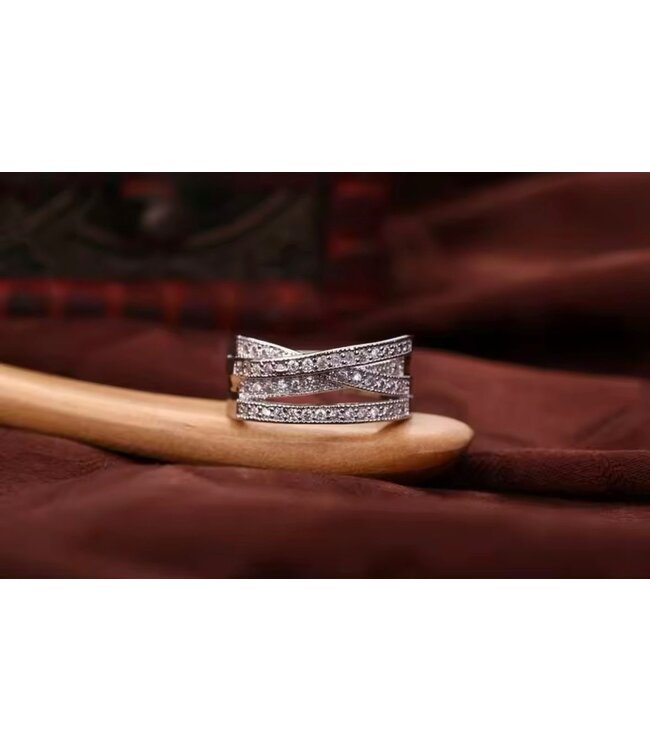 Mpariz luxe Dames Ring - 925 Sterling Met Zirkonia