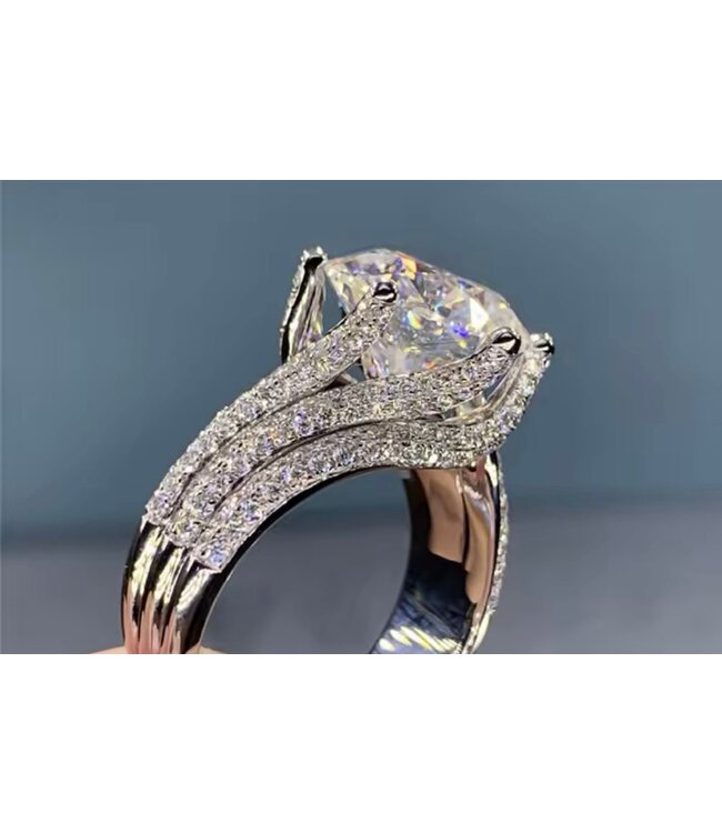 Mpariz Luxe Dames Ring - Zilver Kleur met Zirkonia