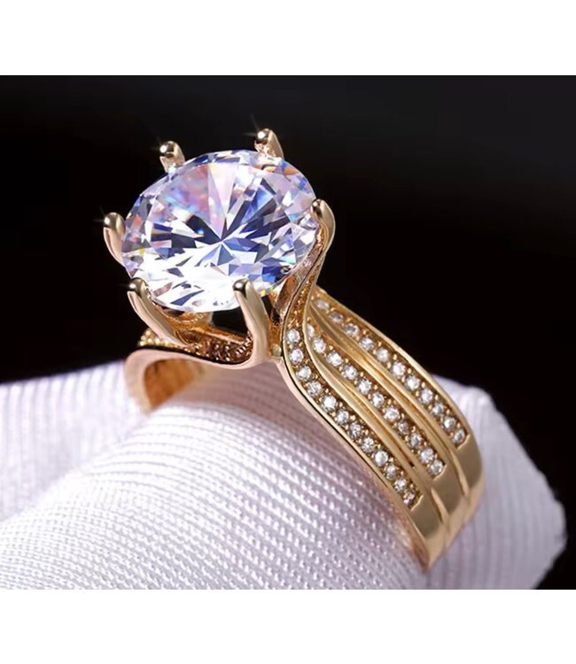 Mpariz luxe Dames Ring  Goud Kleur met Zirkonia  Diameter 18