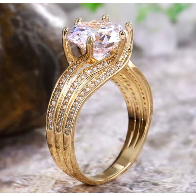 Mpariz luxe Dames Ring  Goud Kleur met Zirkonia  Diameter 18