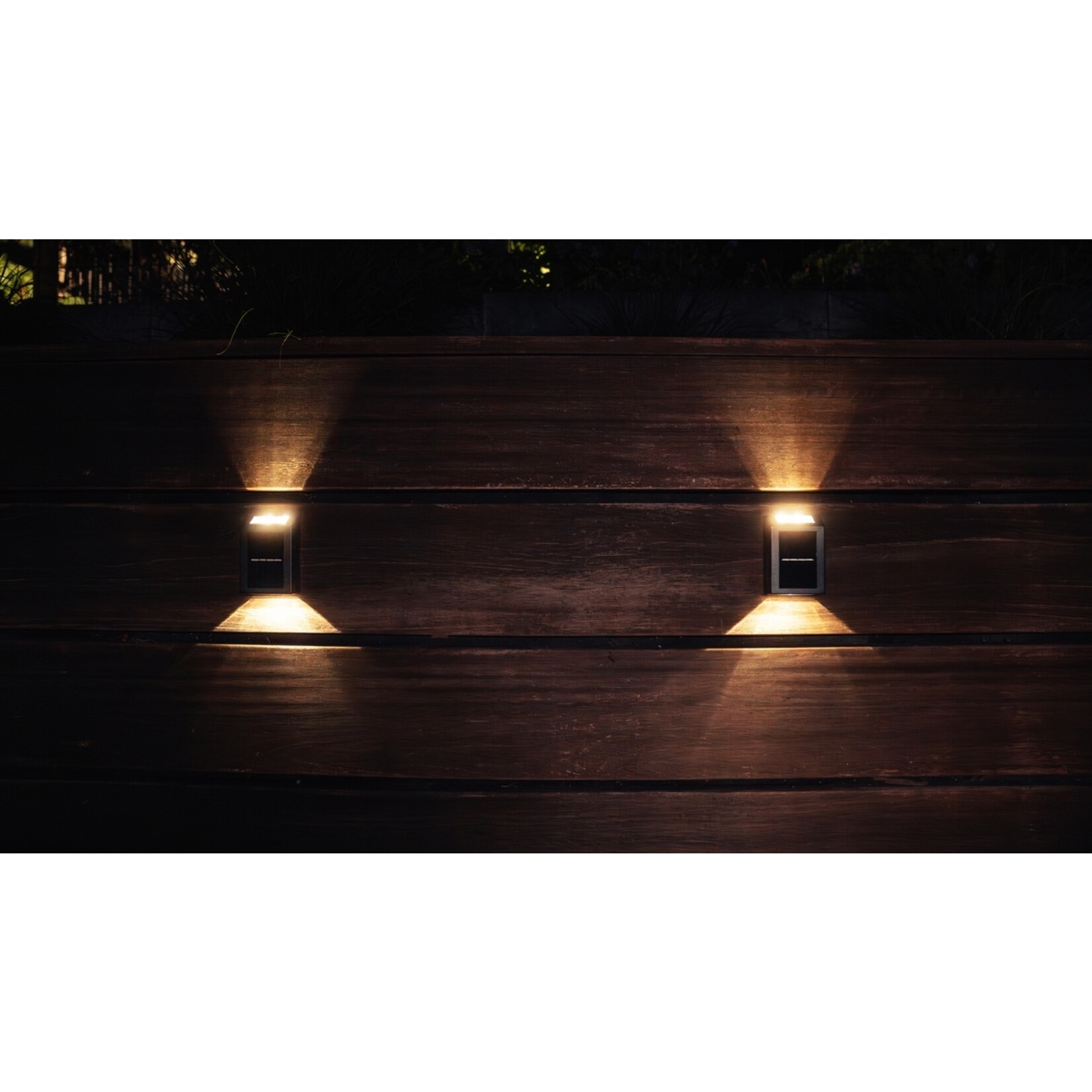 FlinQ Solar Wandlamp voor Buiten - Solar Tuinverlichting - LED
