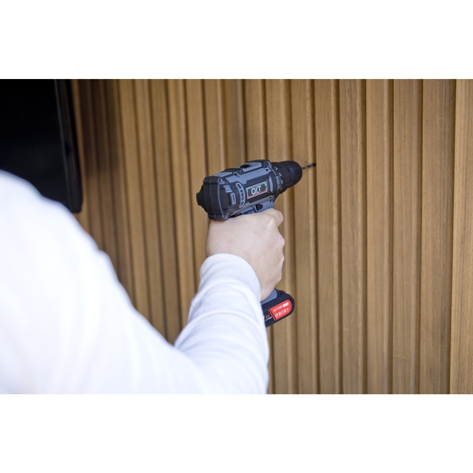 QLT No Less Accuboormachine met 1500mAh Accu, 6 Bits en Opbergkoffer – 21V