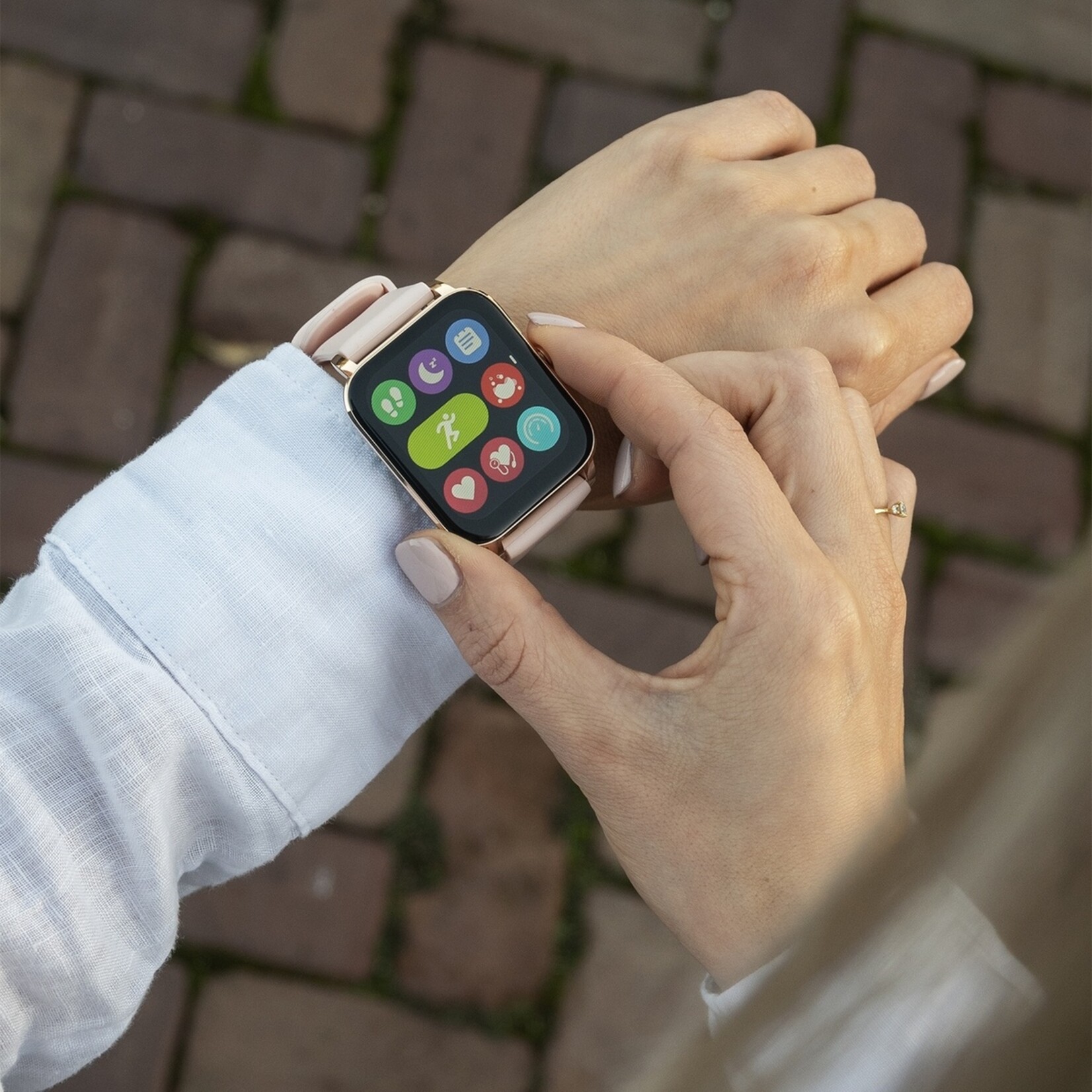 BREND Smartwatch met Bloeddrukmeter en Hartslagmeter