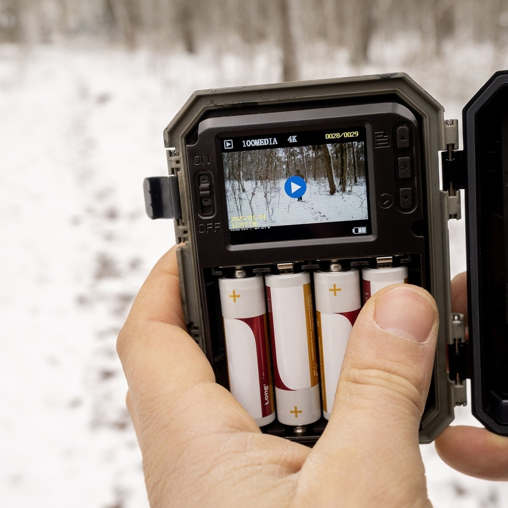 BREND Wildcamera met Nachtzicht voor Foto en Video – 48MP en 4K – 32GB SD-kaart