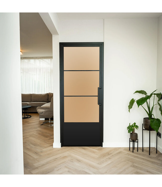 Stalen Binnendeur - 3 Vlaks met kickplate - Mat glas