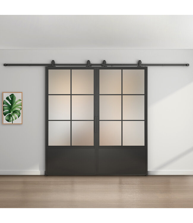 Dubbele stalen schuifdeur - 6 Vlaks met kickplate - Mat glas