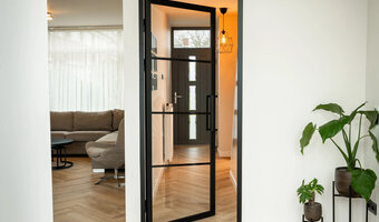 Douchedeur Boss & Wessing Black Edition Frame Softclose Rechts 200 Cm Helder Glas Zwart Alle Maten