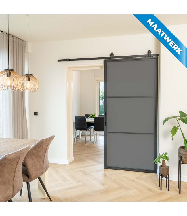 Stalen Schuifdeur - Zwart - 3 Vlaks - Maatwerk - Rook glas