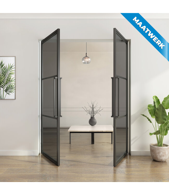 Dubbele stalen taatsdeur - Maatwerk - 3 Vlaks - Rook glas