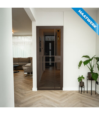 Stalen Binnendeur - 6 Vlaks - Maatwerk - Brons - Rook glas - Met slot Stalen Binnendeur - 6 Vlaks - Maatwerk - Brons - Rook glas - Met slot