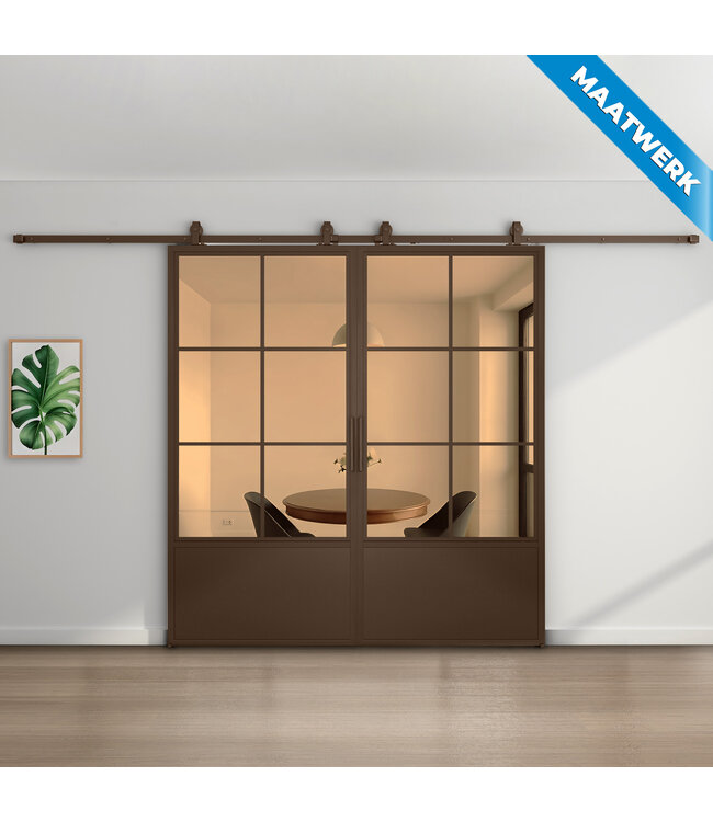 Dubbele stalen Schuifdeuren - 6 Vlaks met kickplate - Brons - Maatwerk - Brons rook glas