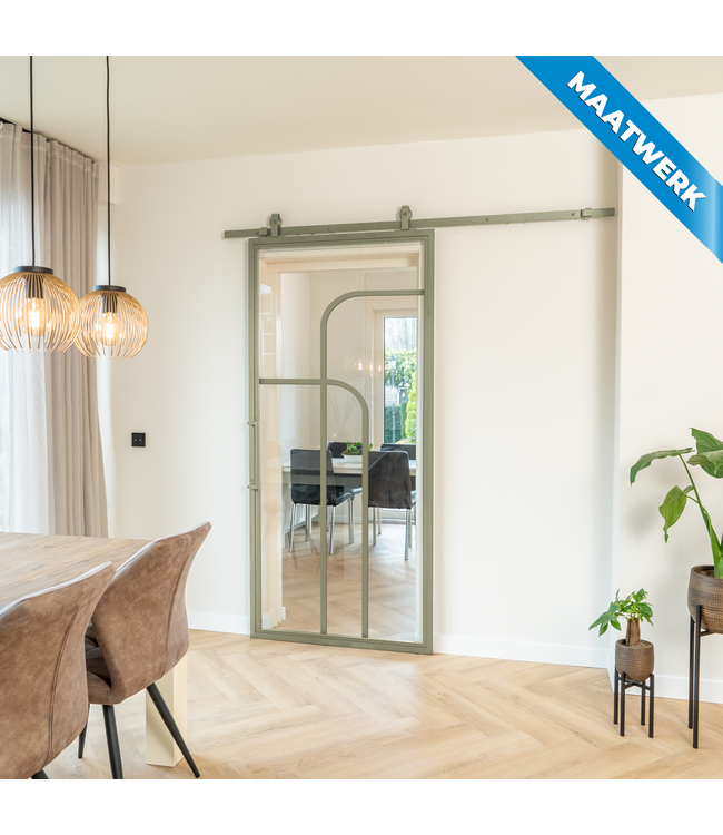 Stalen Schuifdeur - Olijfgroen - 4 Vlaks rond - Maatwerk - Helder glas