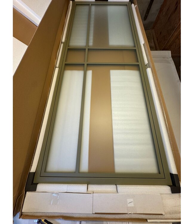 OUTLET: Stalen Schuifdeur 2070 x 845 - 6 Vlaks - Olijfgroen - Mat glas