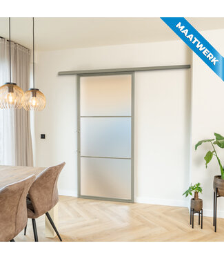 Stalen Schuifdeur met koofsysteem - Kiezelgrijs - 3 Vlaks - Maatwerk - Mat glas