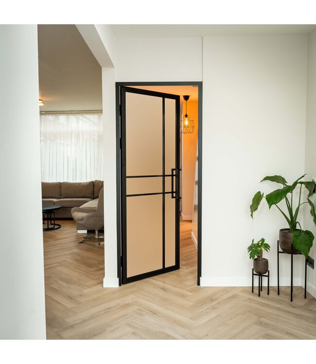 OUTLET: Stalen Binnendeur - Zwart - 6 Vlaks - Mat glas - Luxe design
