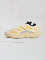 Yeezy LP Yeezy 700 V3 Safflower