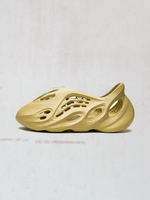Yeezy Yeezy Foam RNNR "Sulfur"