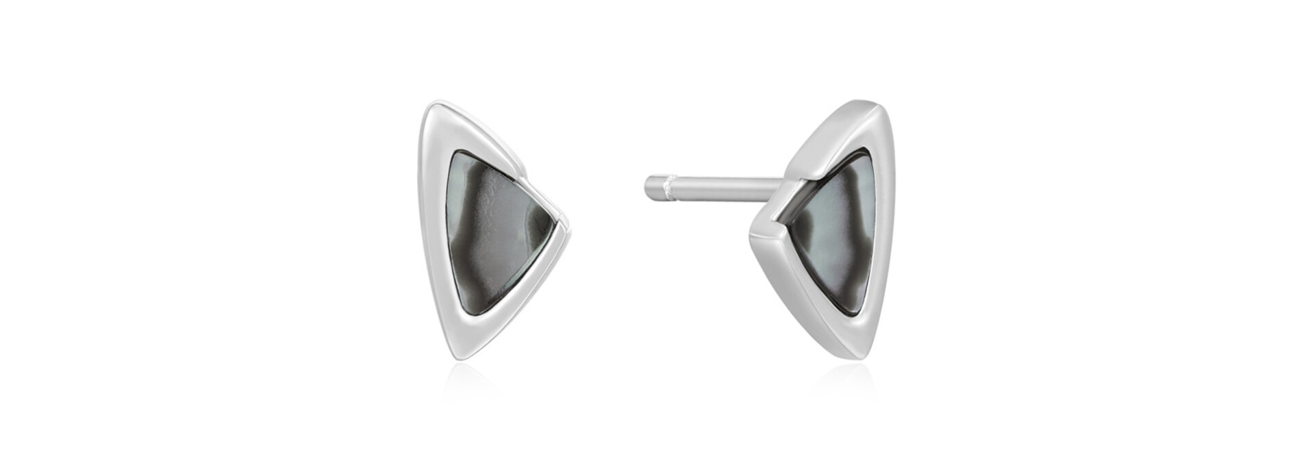 Arrow Black Mother of Pearl Studs - Zilver