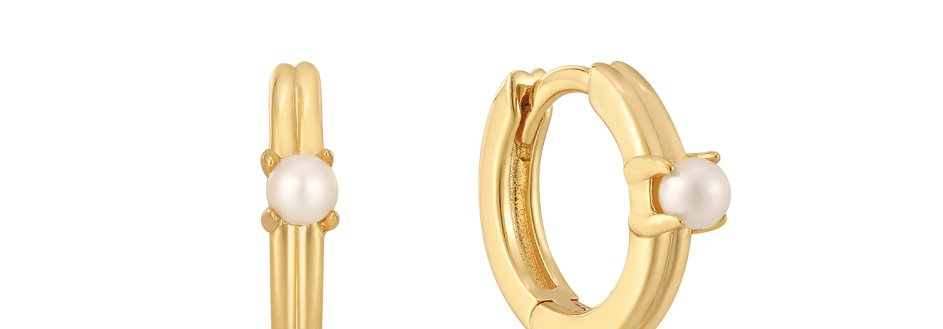 Pearl Cabochon Huggie Oorringen - Gold plated